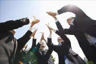 90%的招聘，都是在篩走人才。