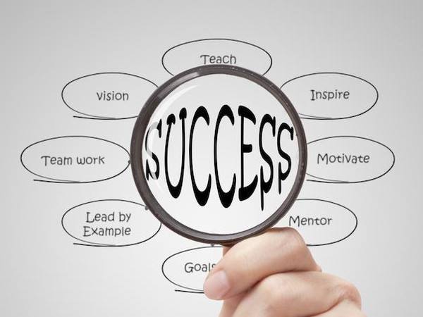 掌握這個(gè)寫標(biāo)題方法，你也能成為客戶收割機(jī)！